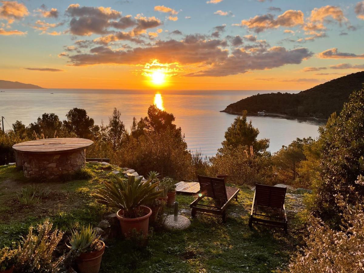 La Collina Sul Mare Alojamento de Acomodação e Pequeno-almoço 3*