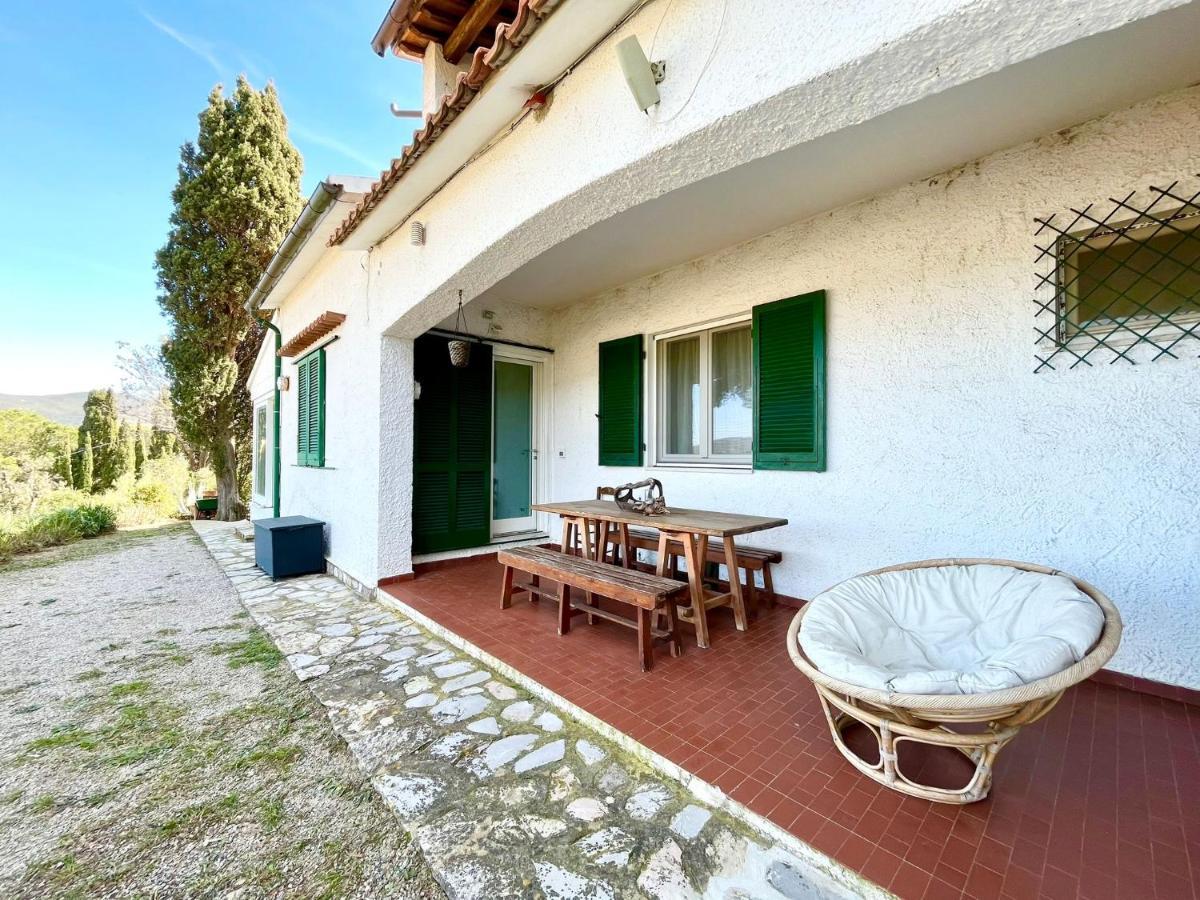 La Collina Sul Mare Bed & Breakfast 3*